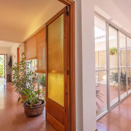 بيت للعطل Ideal House For Two Families With Pool And Barbecue Plamanyola
